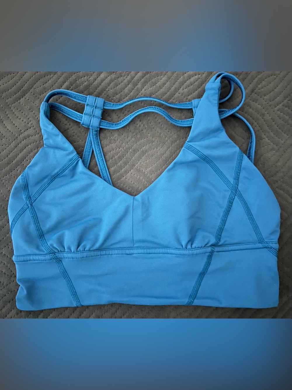 Lululemon blue sports bra #activewear
#workout